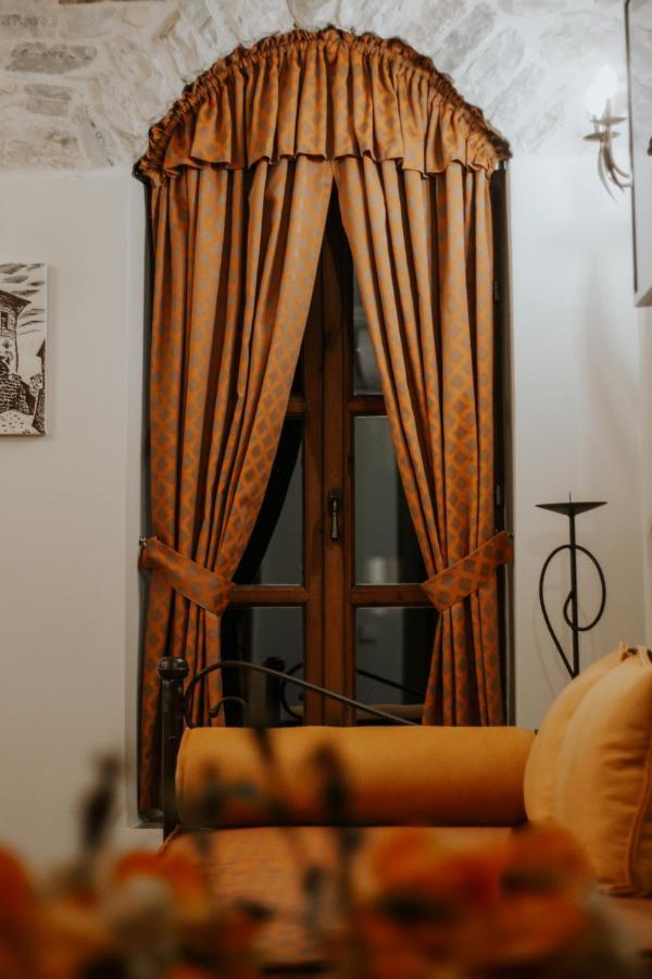 Hotel Ss Kekezi Gjirokastër 외부 사진